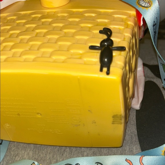 Disney Parks Mickey Minnie Picnic Basket Popcorn Bucket Strap Exclusive - Picture 12 of 15